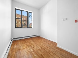 281 E 53rd St #3A, Brooklyn, NY 11203