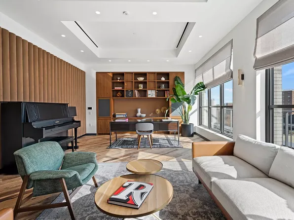 180 Front Street image 16 of 25