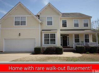 129 Sudano Ct, Holly Springs, NC 27540