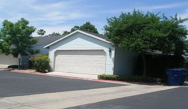 191 W Pilgrim Ln photo 1