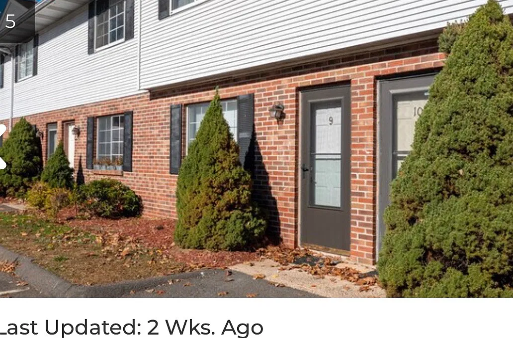 2 bed, 1.5 bath, 1072 sqft, $1,800 — Photo 1