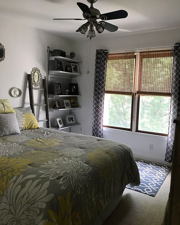 2nd image of 775 Woodleigh Way