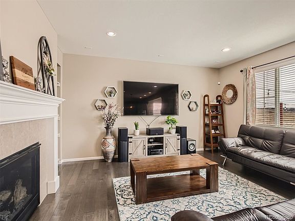5th image of 18010 E Emilia Dr