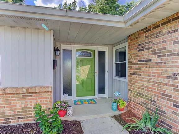 5th image of 5491 Honeyleaf Way