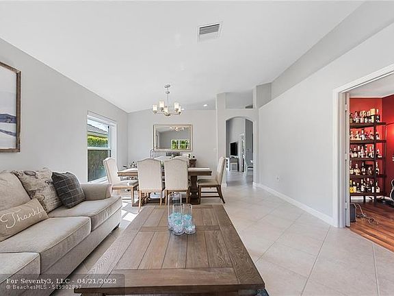 4th image of 14340 NW 16th St