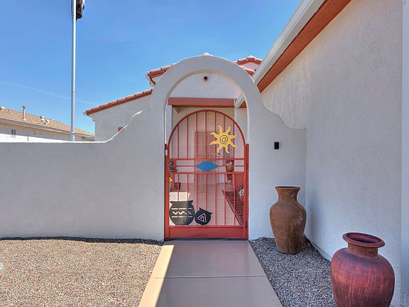 3rd image of 2221 S Pecan Vista Dr