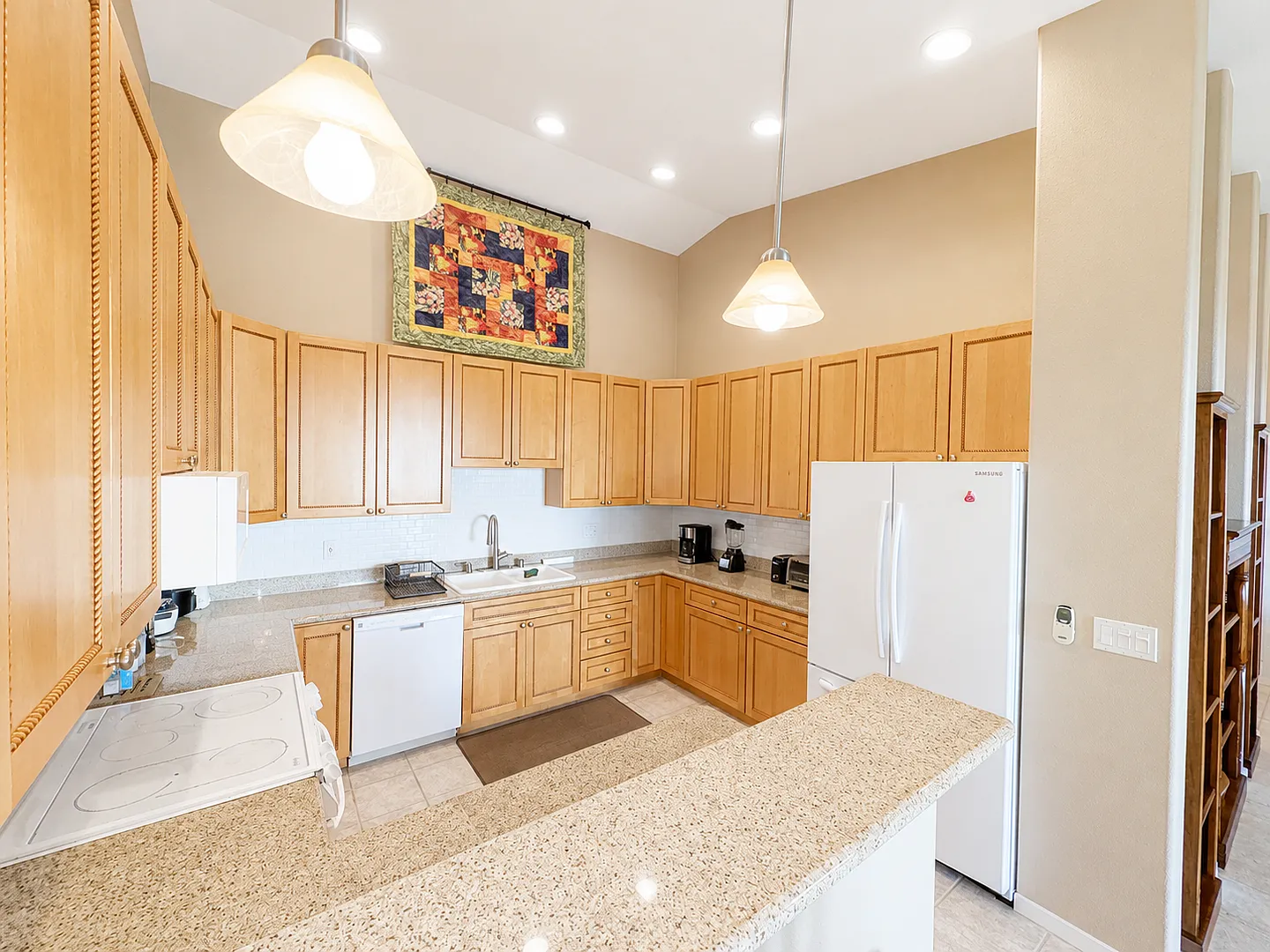 Turn-Key 3-Bedroom Home Hualalai Village with Beautiful Ocean Views! — Photo 4