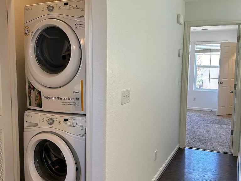 1594 Mosaic Way — Photo 24