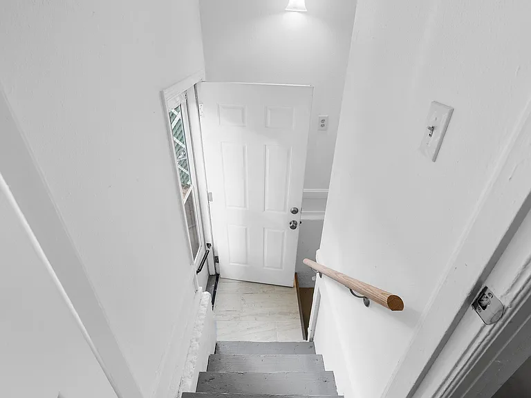 1383 Childress Ave — Photo 24