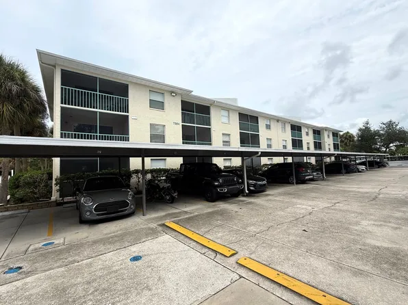 7294 Cloister Dr APT 29, Sarasota, FL 34231