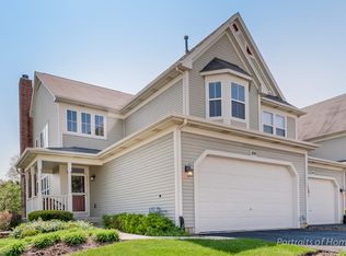 200 Tanglewood Dr, Glen Ellyn, IL 60137