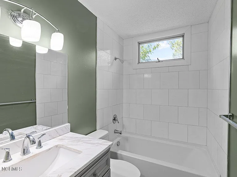 5722 Gondolier Dr — Photo 26