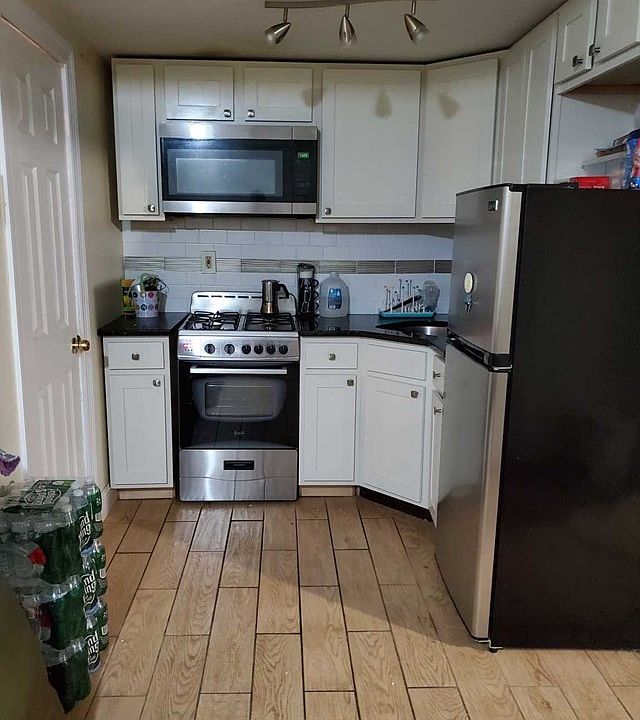 1st image of 408 Anderson Ave