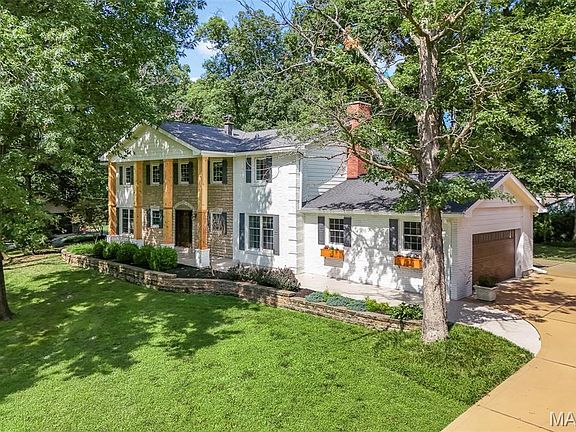5th image of 1424 Forest Ave