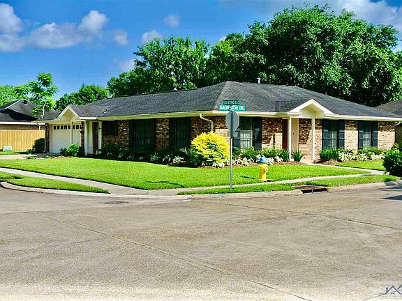 2nd image of 406 Galveston Dr
