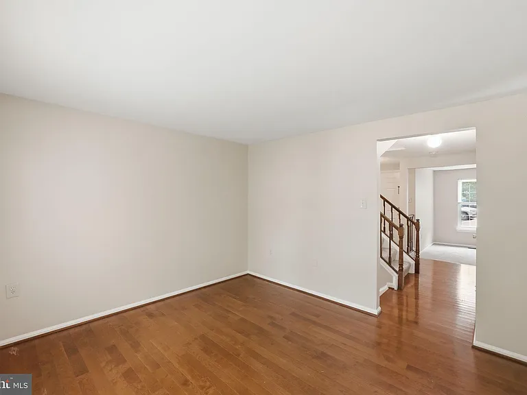 10065 Chestnut Wood Ln — Photo 10