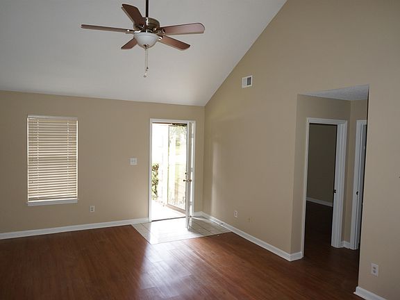4th image of 7554 Baysweet Dr