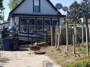 1947 Harriet St, Racine, WI 53404