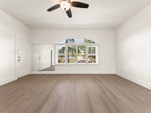 6250 S Van Ness Ave, Los Angeles, CA 90047