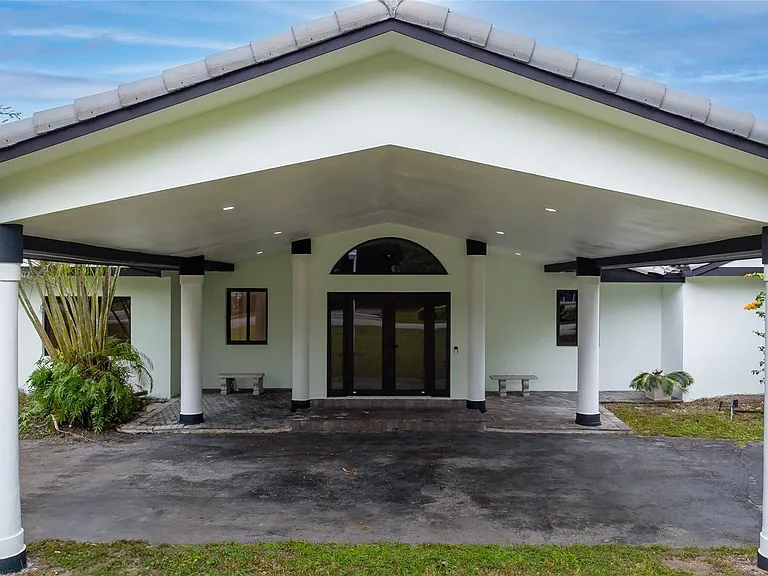 13401 SW 83rd Ave — Photo 54