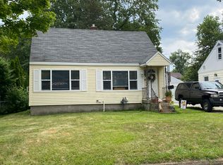 1250 Carlton Ave NE, Grand Rapids, MI 49505