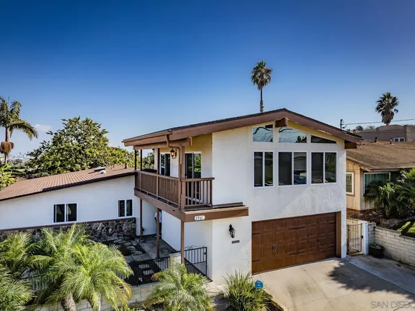 2961 Poinsettia Dr, San Diego, CA 92106