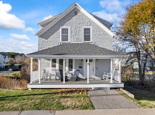 19 Long Beach Ave, York, ME 03909