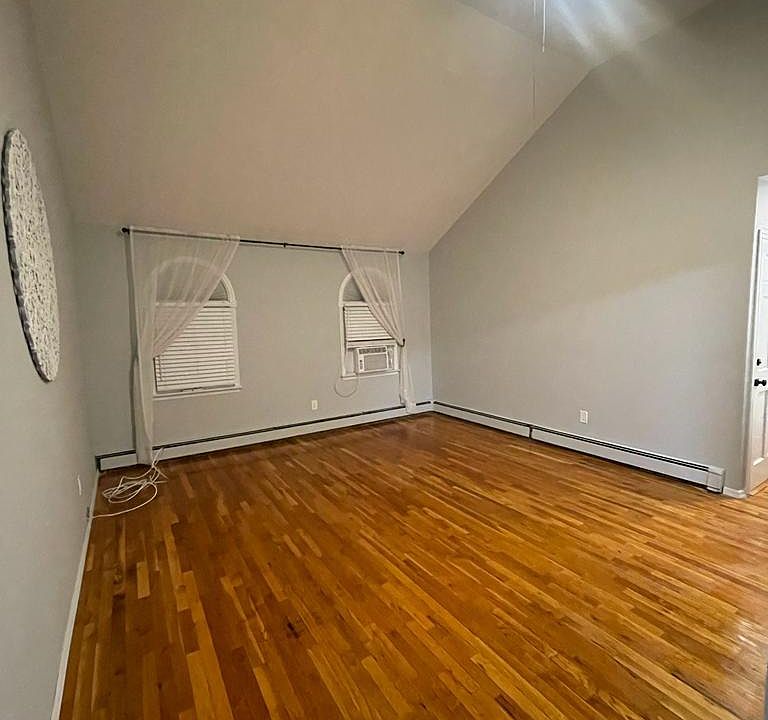 1st image of 15813 87th St #2