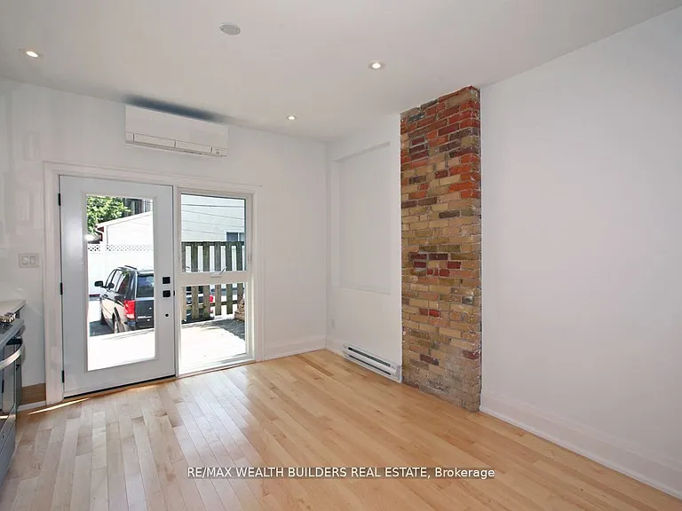 167 Broadview Ave #3 — Photo 6