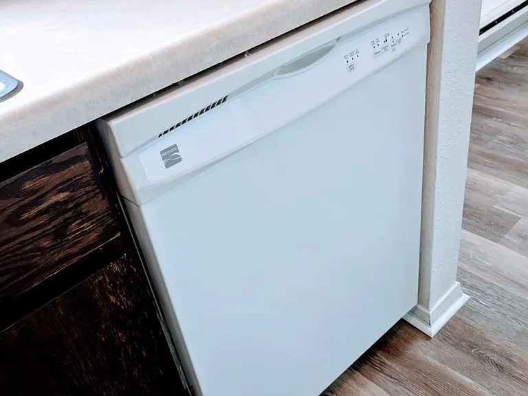 2902 Dawn Dr #2 — Photo 9