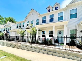 1005 Pine St UNIT B, Mooresville, NC 28115