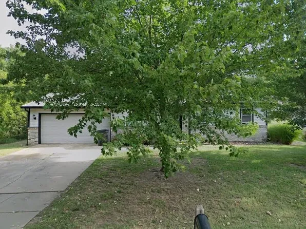 4302 E Norwood Ln, Wichita, KS 67220