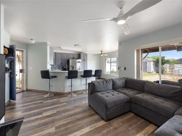 87-366 Kulawae St, Waianae, HI 96792