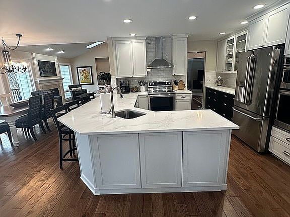 4th image of 9295 Shore Oaks Ln