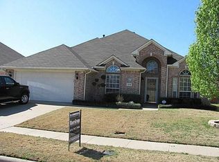 1318 Lyra Ln, Arlington, TX 76013