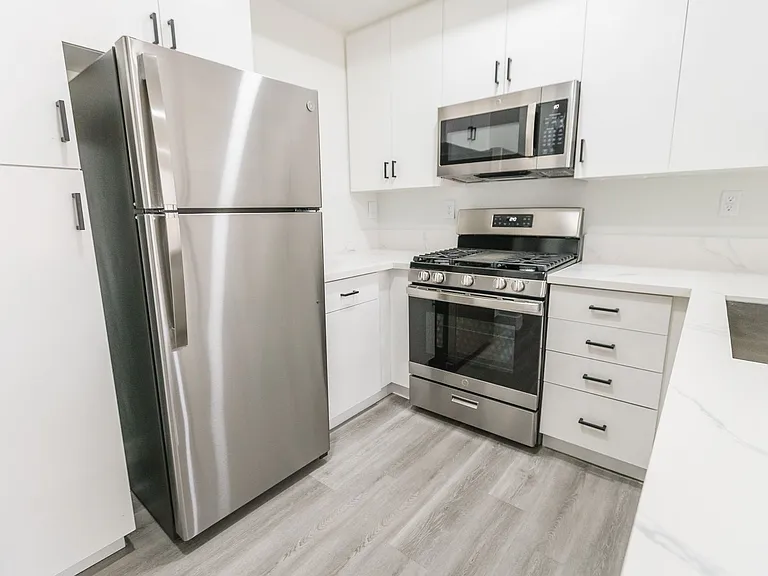 2820 Sawtelle Blvd — Photo 40