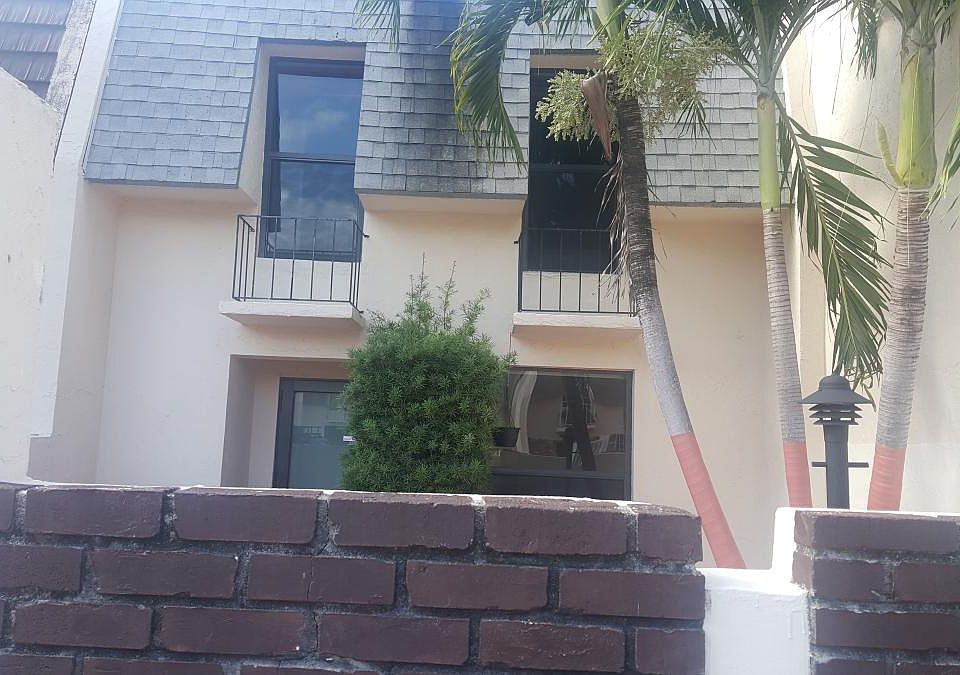 1st image of 13510 NE 20th Ct