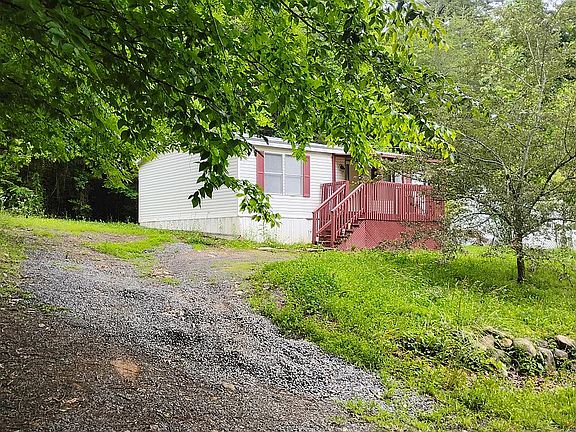 2nd image of 1009 Lin Creek Dr