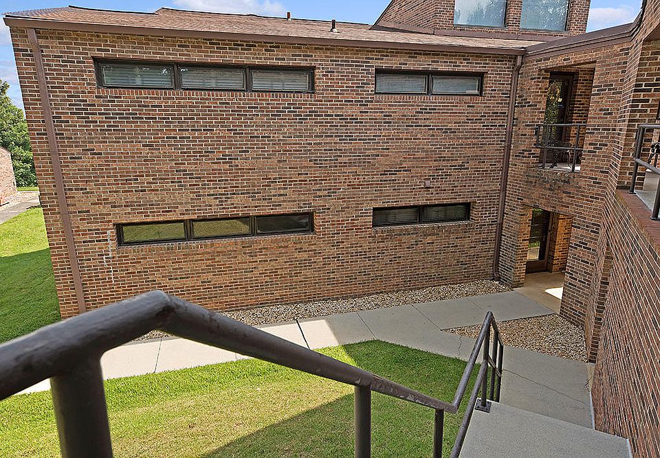 1st image of 6212 Mountain Park Dr