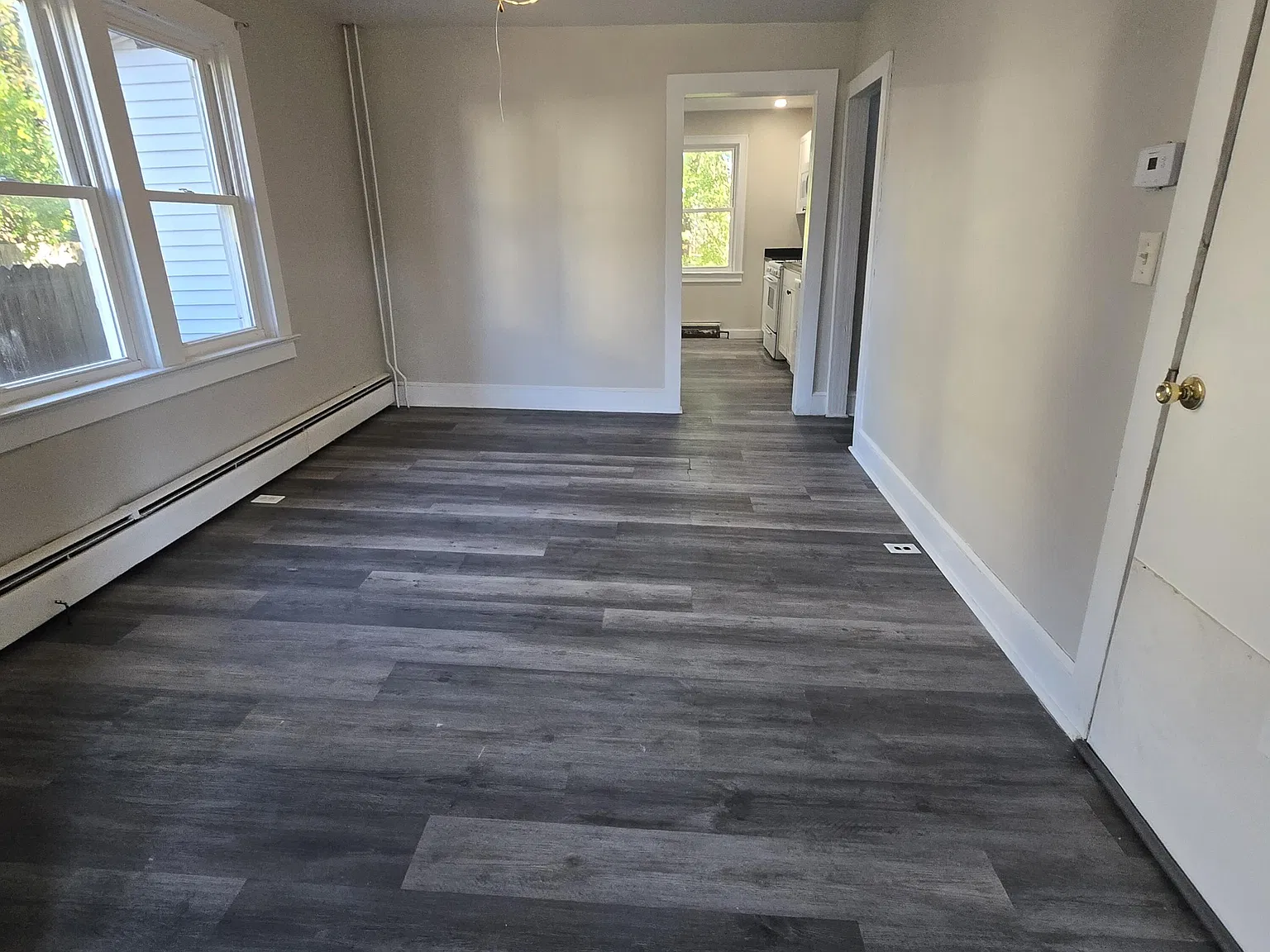 2 bed, 1.0 bath, 1028 sqft, $1,200 — Photo 3