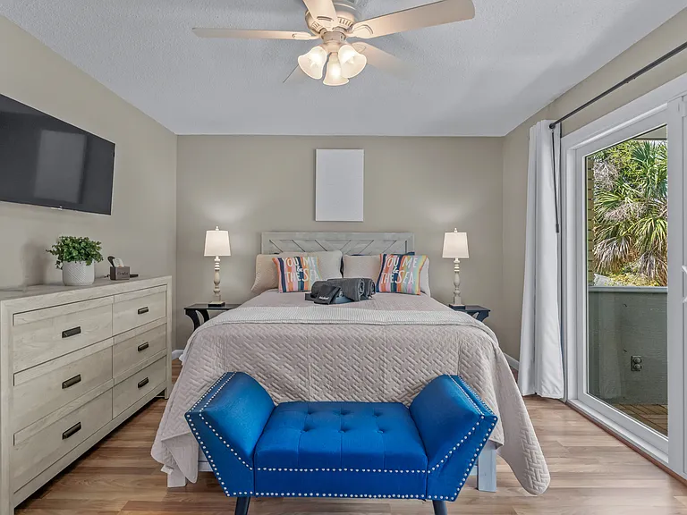 4701 N Kings Hwy #6 — Photo 22