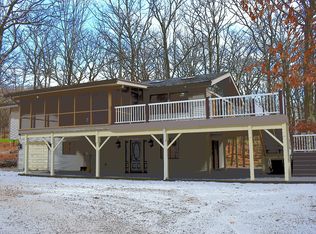 107 Fairway Dr, Hawley, PA 18428