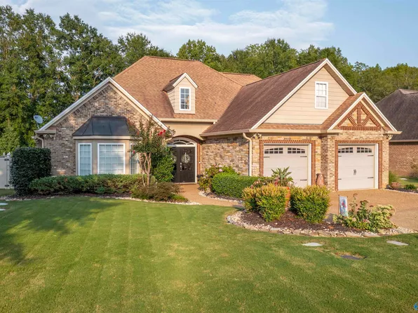 4601 Laura Ln, Southside, AL 35907