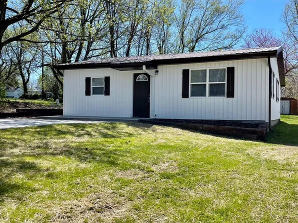 624 W Stanley, Buffalo, MO 65622