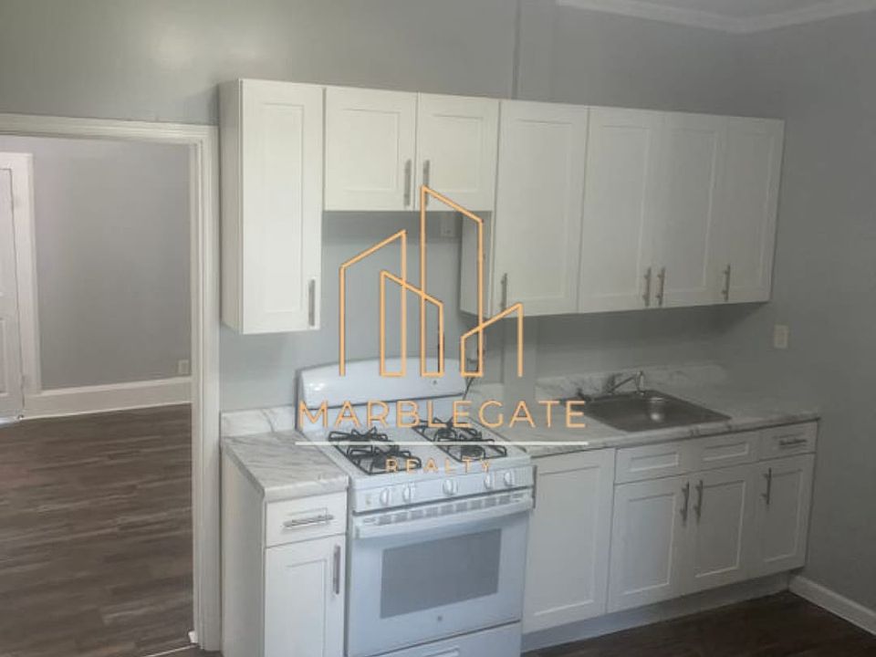 1st image of 276 S 8th St #1C