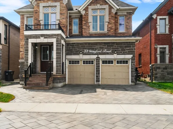 22 Gainsford Rd, Brampton, ON L6X 5N2