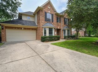 15 E Scribewood Cir, Spring, TX 77382