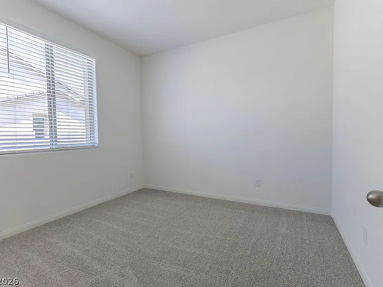 80 Hornbeck Ln — Photo 7