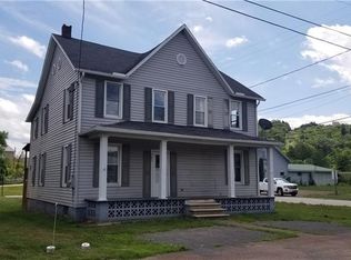 503 Pine St, Garrett, PA 15542