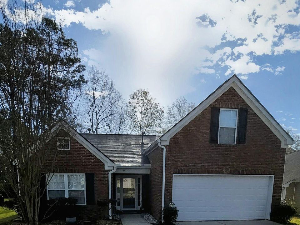 1st image of 18 Buck Ridge Dr